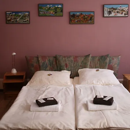 Landgasthof Rebe Otel