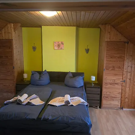 Landgasthof Rebe Отель Альцай