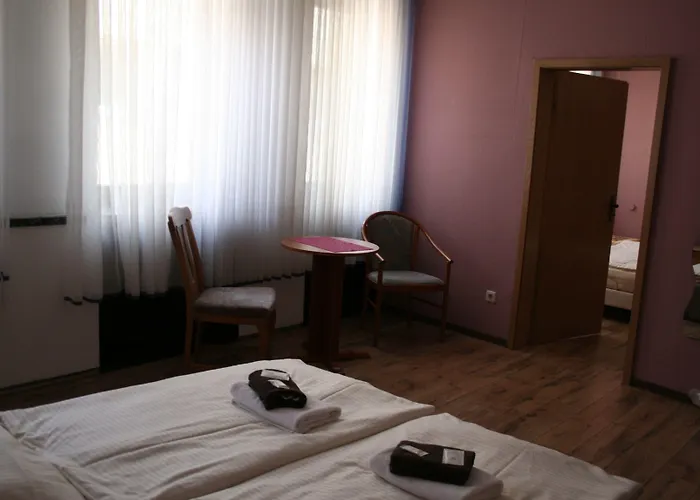 Hotel Landgasthof Rebe 2*